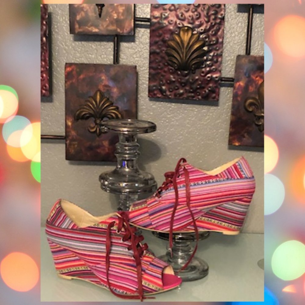 Multi-Colored Wedges - Picture 2 of 2